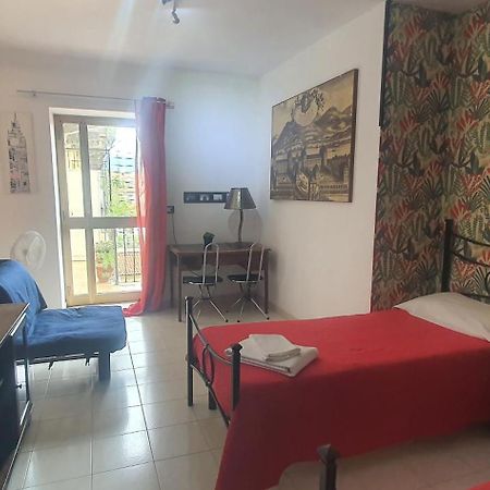 Central Apartment Торино Екстериор снимка