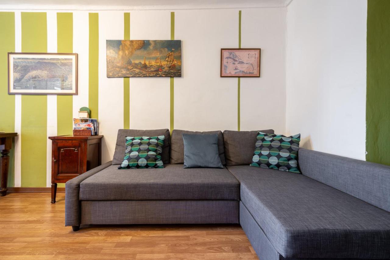 Central Apartment Торино Екстериор снимка