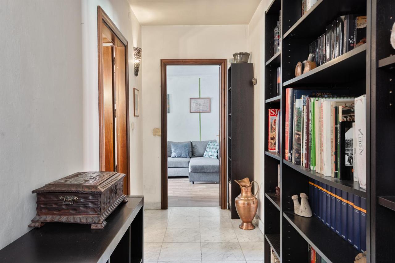 Central Apartment Торино Екстериор снимка